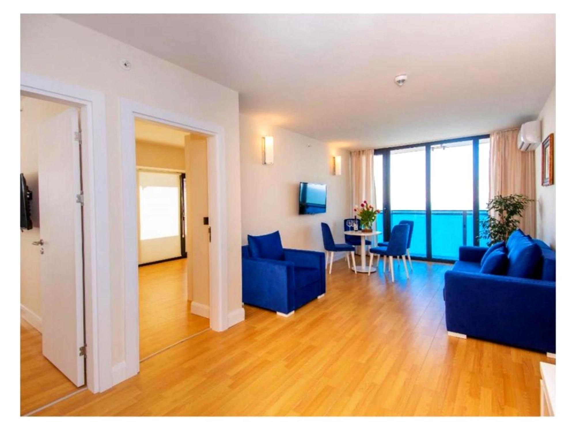 바투미 Orbi City Sea View 아파트 호텔 외부 사진