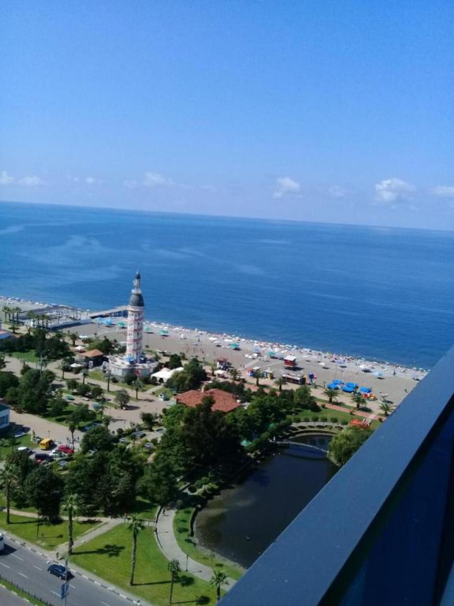 바투미 Orbi City Sea View 아파트 호텔 외부 사진